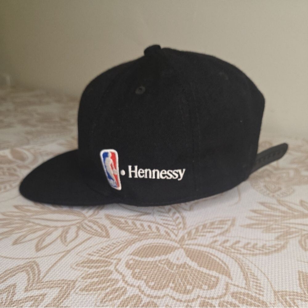 NBA Team Henessy Logo Black Wool Blend Snapback Hat Cap NEW Rare Find - Picture 2 of 7